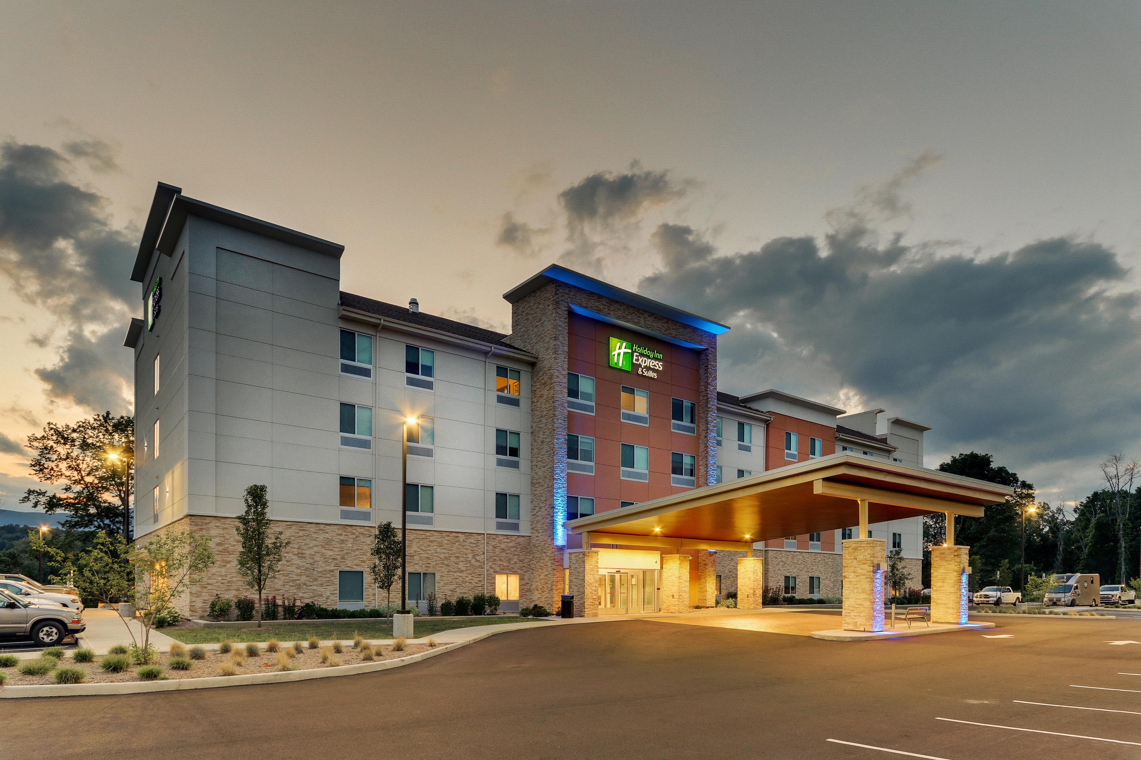 Holiday Inn Express & Suites - Saugerties - Hudson Valley By Ihg Exterior foto